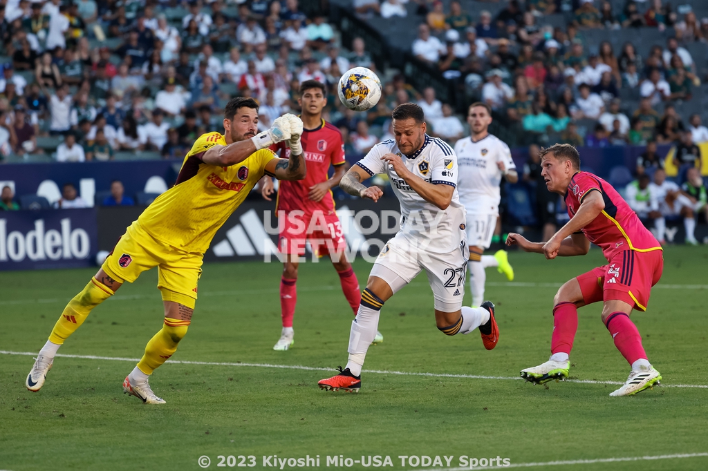 League Soccer MLS. Real Salt Lake, Seattle Sounders, San Jose Earthquakes,  Vancouver Whitecaps, Portland Timbers, Nashville SC, Editorial Photo -  Illustration of galaxy, lake: 237258931