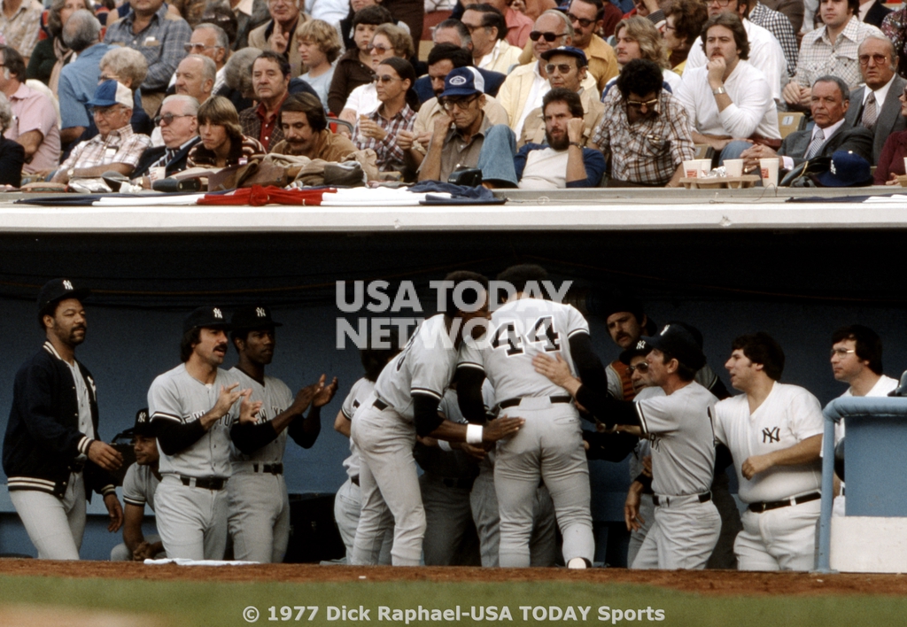 Reggie Jackson waves to fans at Yankee Stadium before the New York