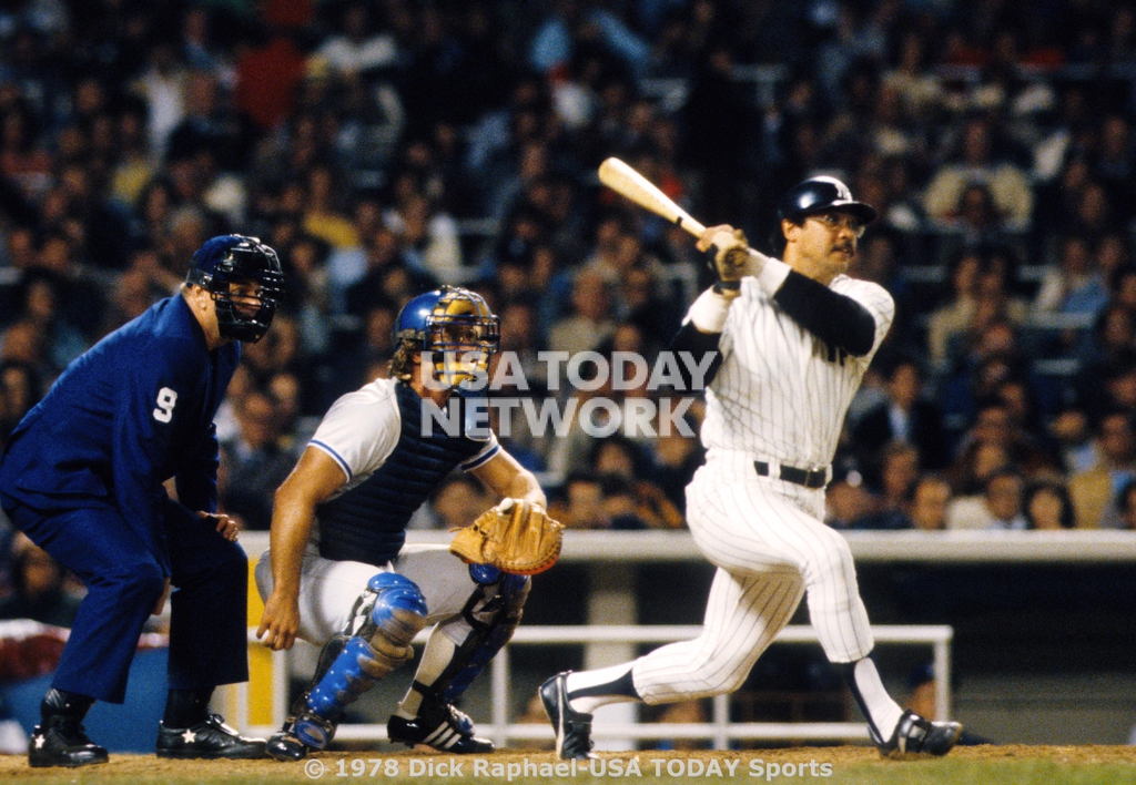 Oct. 18, 1977: Reggie Jackson hits three homers in World Series clincher to  become 'Mr. October' - Newsday